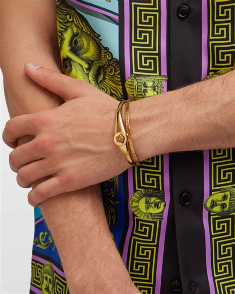 armband versace königskette|versace jewelry for men.